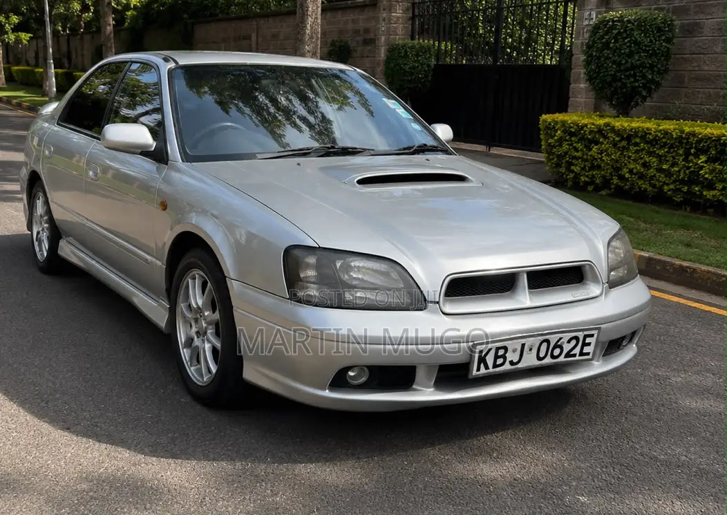 Subaru Legacy 2.5 Automatic 1999 Silver