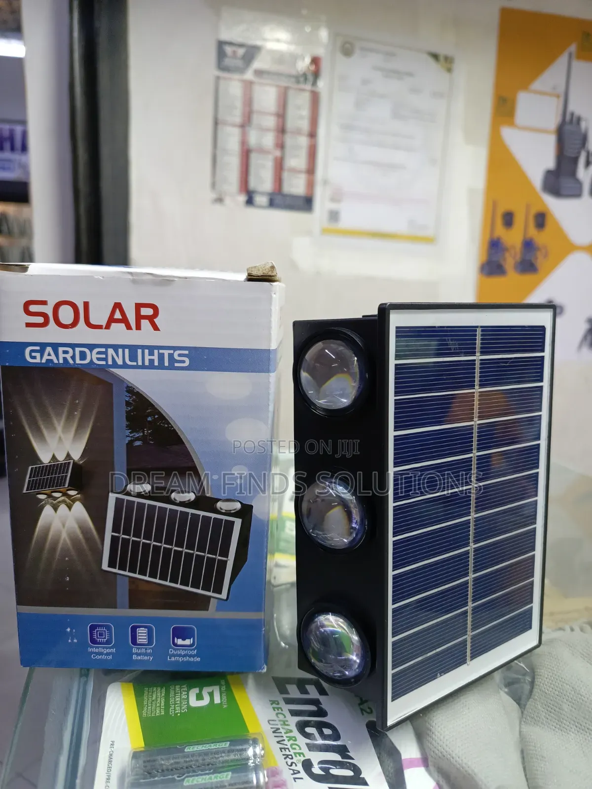 Modern Dual-Beam Solar Garden Lamp - Auto on/Off Eco-Friendly Outdoor