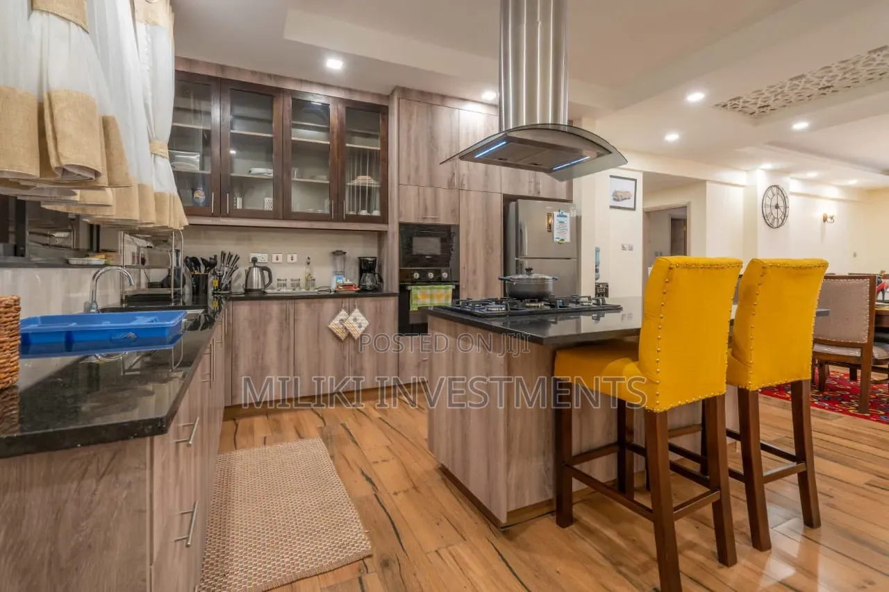 Furnished 2bdrm Apartment in Riverside, Ziwani/Kariokor for sale