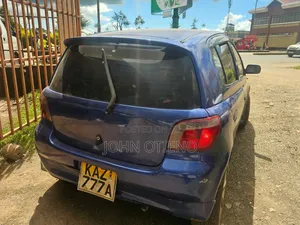 Toyota Vitz 2002 Blue