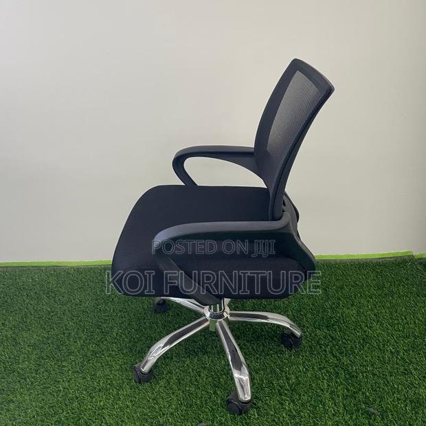 Office Chairs; Clerical Black Mesh Home Office Set Up Chairs - thumbnail 2