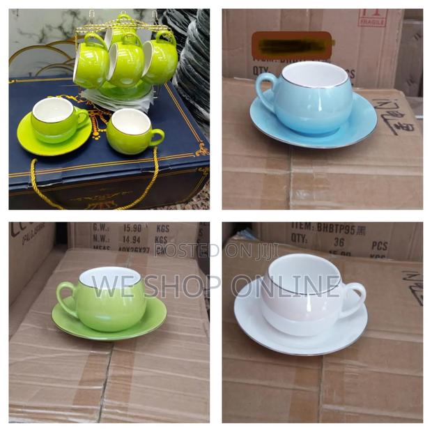 Porcelain Cup Saucer Set With Gold Rim