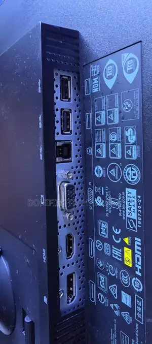 Lenovo Thinkvision T24i-20 1080p FHD 
Hdmi ,Vga,Display Port