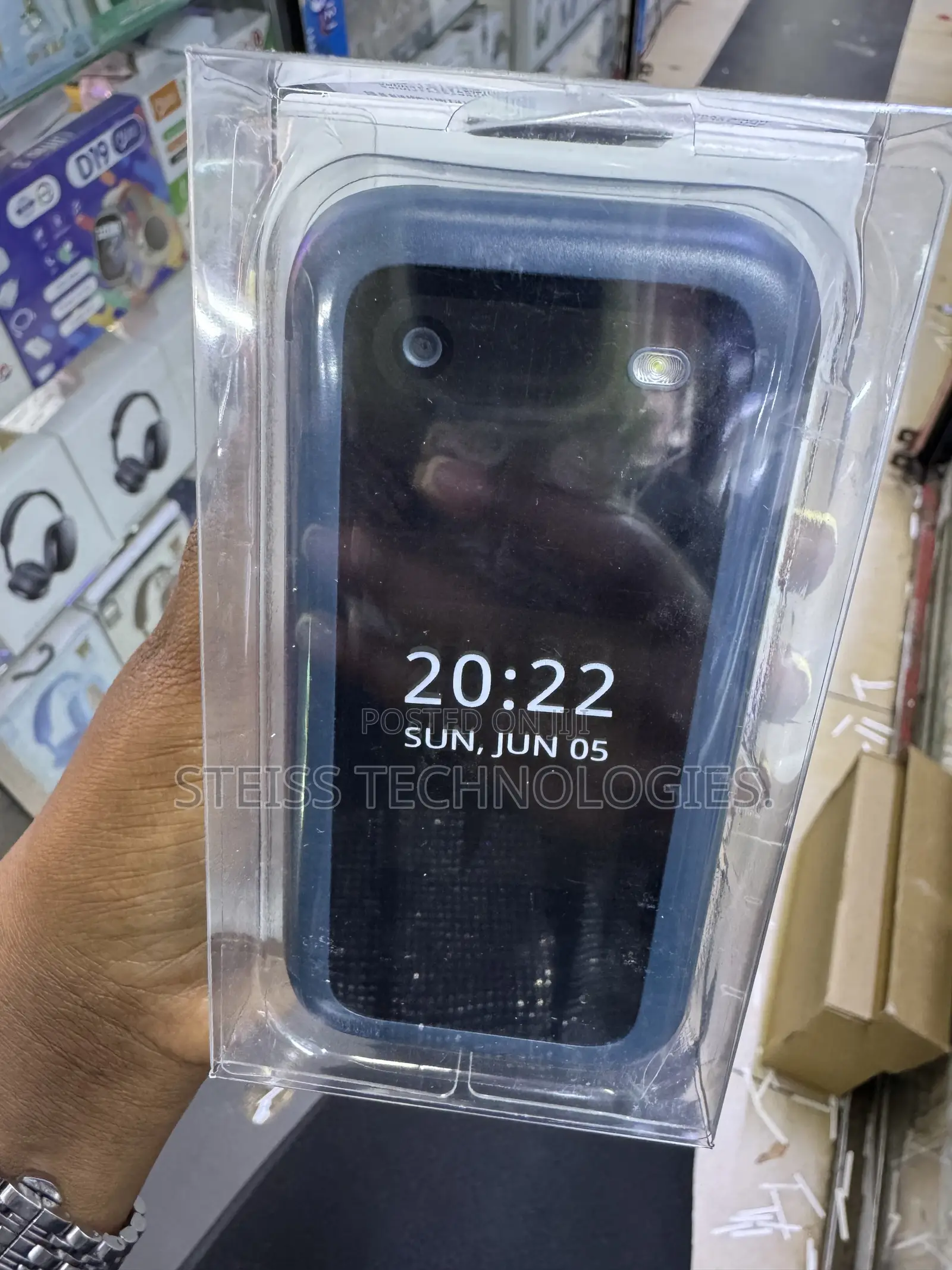 New Nokia 2660 Flip Black