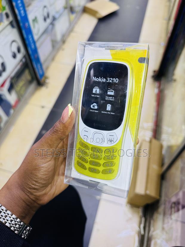 New Nokia 3210 Yellow - thumbnail 3