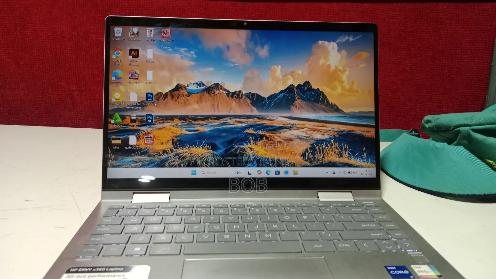 Laptop HP 15-dy2075tg 16GB Intel Xeon SSD 1T