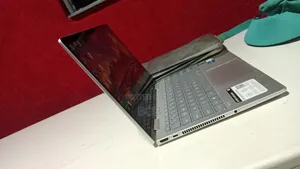 Laptop HP 15-dy2075tg 16GB Intel Xeon SSD 1T
