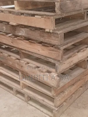 Wooden Pallets For Safe Storage
