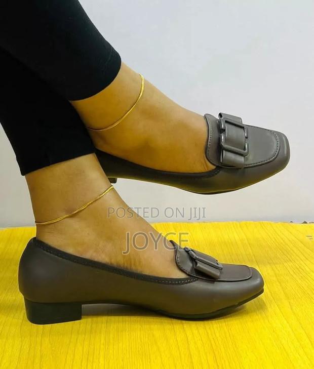 Classic Threeshow Shoes - thumbnail 3