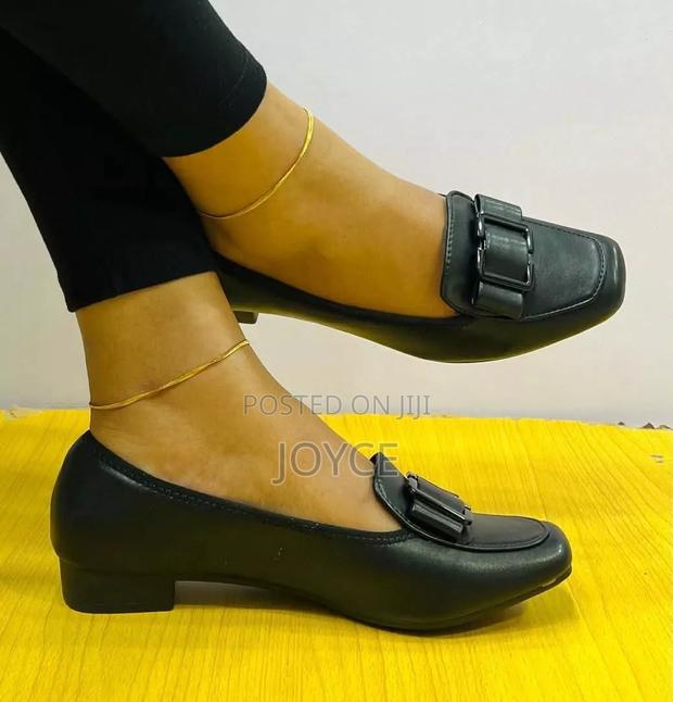 Classic Threeshow Shoes - thumbnail 4
