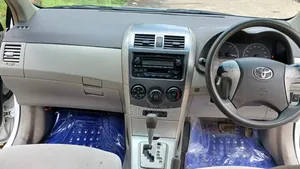 Toyota Axio 2007 White