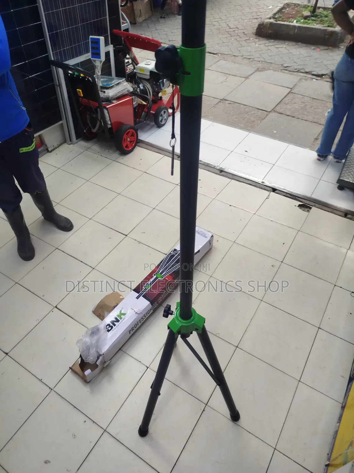 Speaker Stand