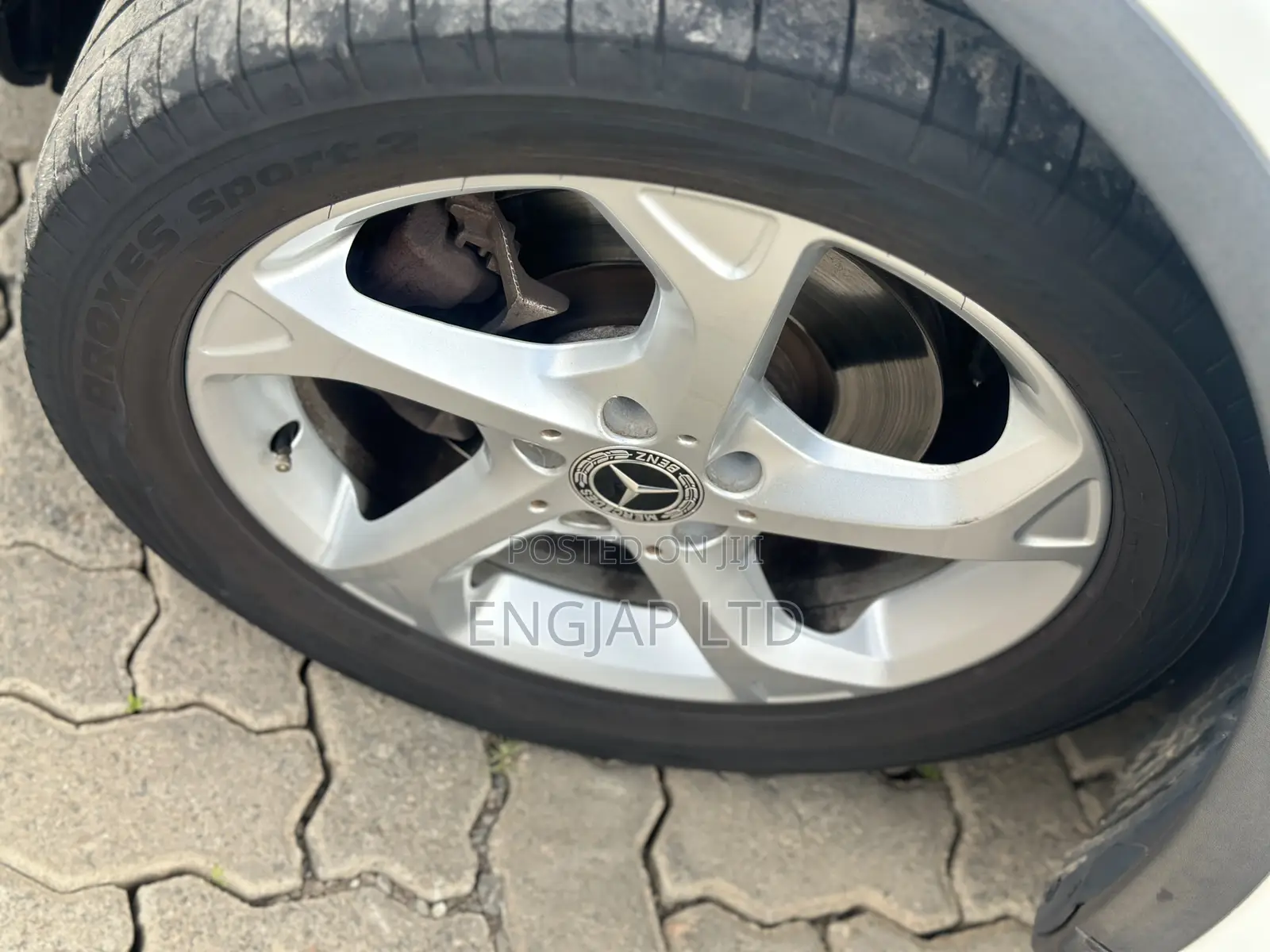 Mercedes-Benz GLA-Class 2019 White