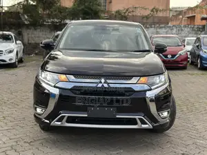 Mitsubishi Outlander 2.4 PHEV AWD 2019 Black