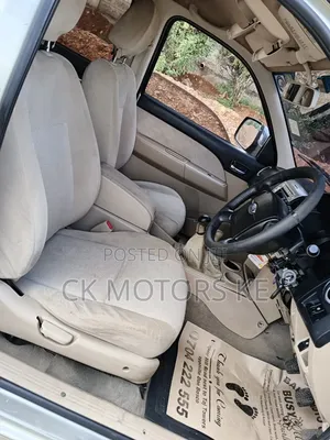Ford Everest 2010 Beige