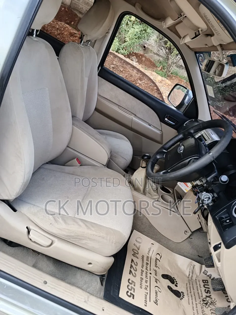 Ford Everest 2010 Beige
