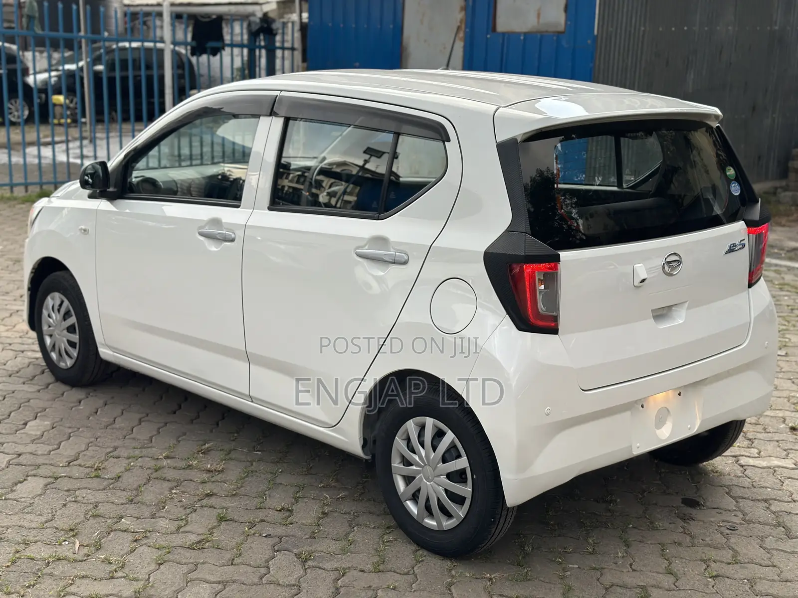 Daihatsu Mira 2020 White