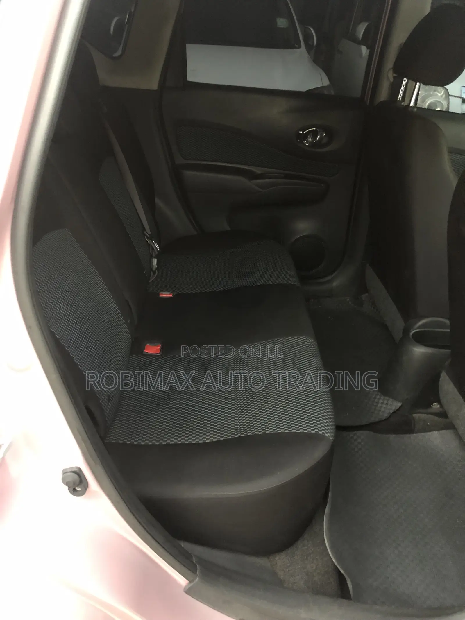 Nissan Note 2016 Pink
