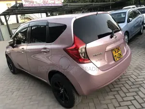 Nissan Note 2016 Pink
