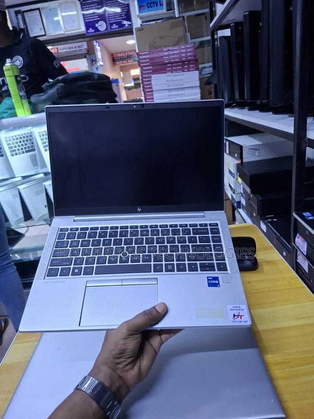 Laptop HP 16GB Intel Core i5 SSD 256GB - thumbnail 2