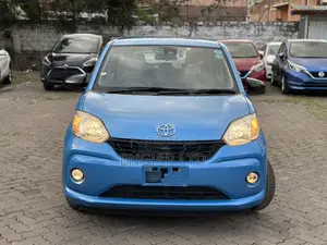 Toyota Passo 1.0 FWD 2018 Blue
