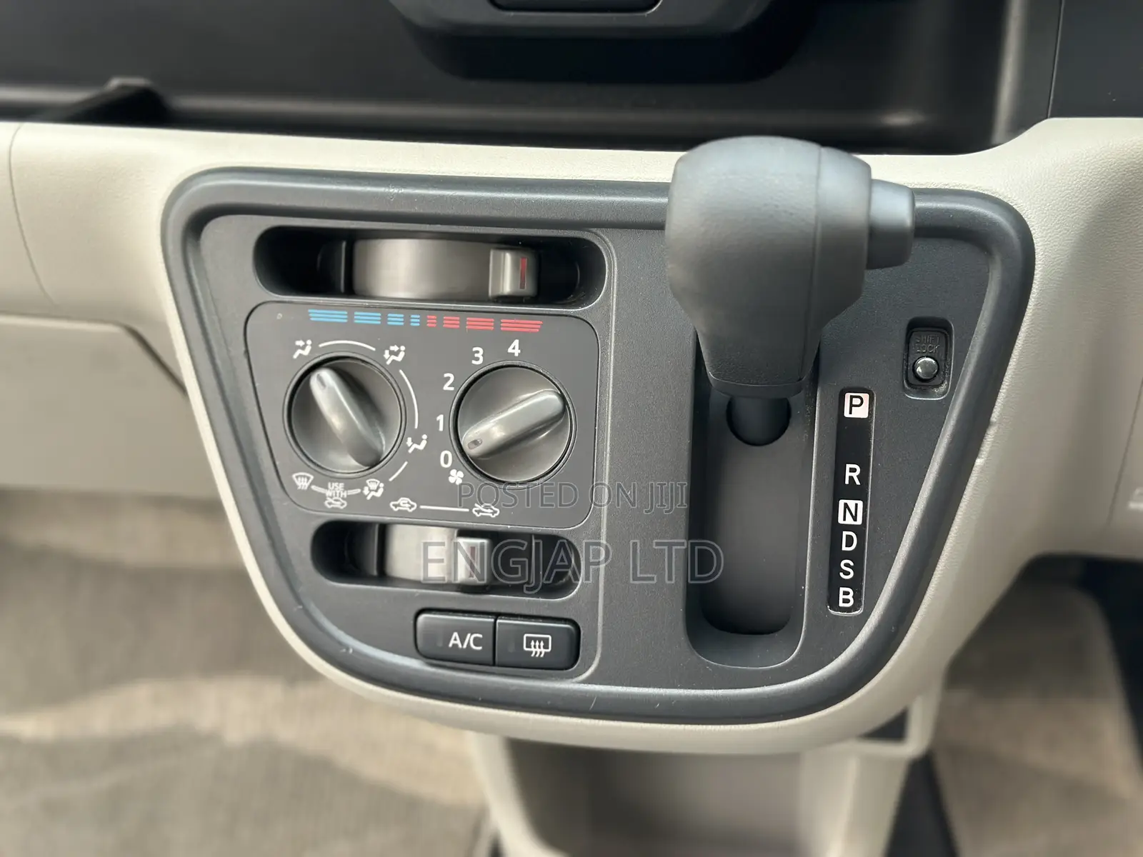 Toyota Passo 1.0 FWD 2018 Blue