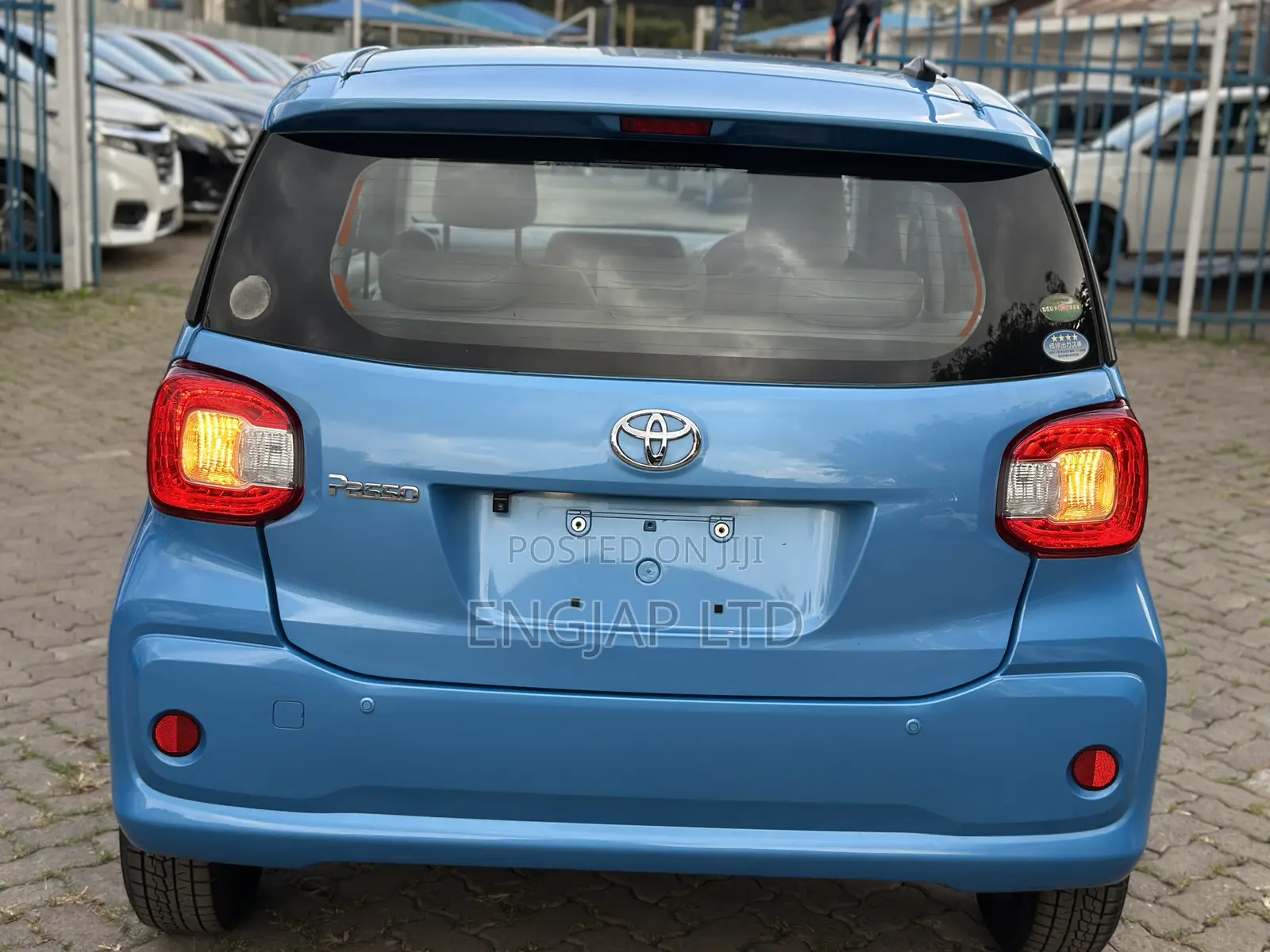 Toyota Passo 1.0 FWD 2018 Blue