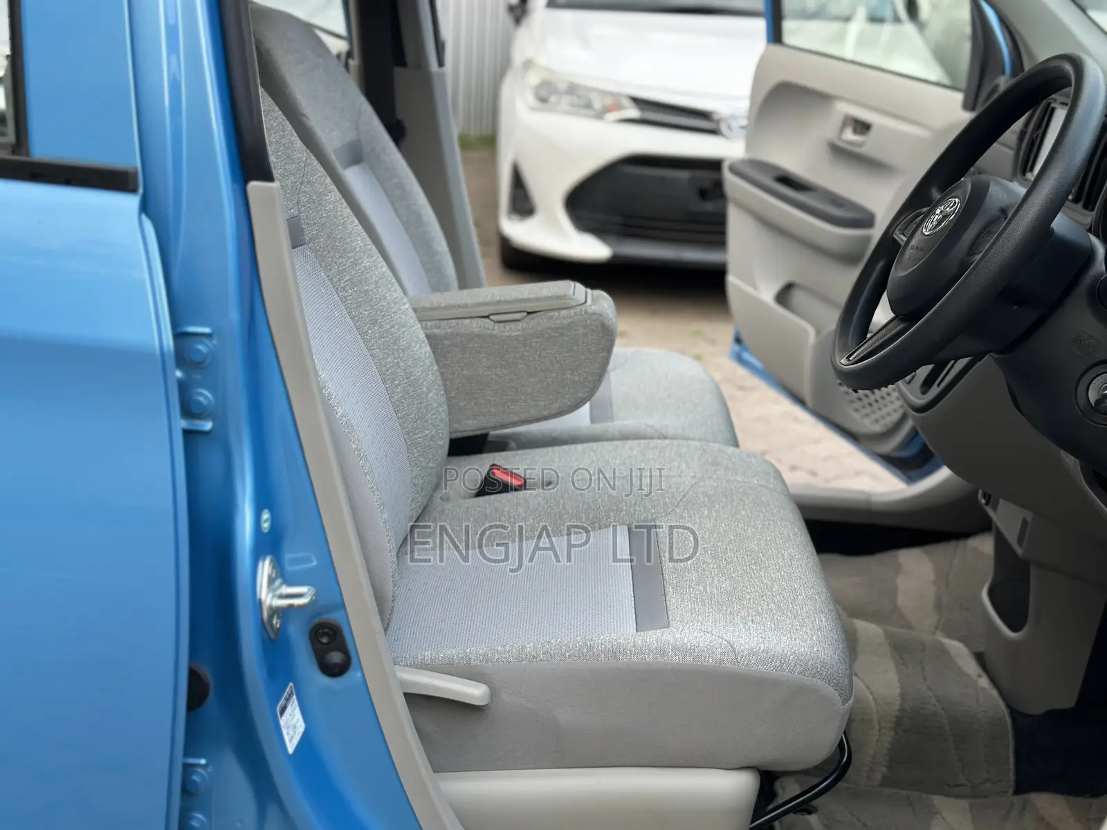 Toyota Passo 1.0 FWD 2018 Blue