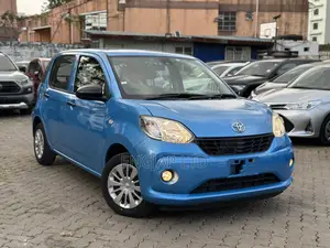 Toyota Passo 1.0 FWD 2018 Blue