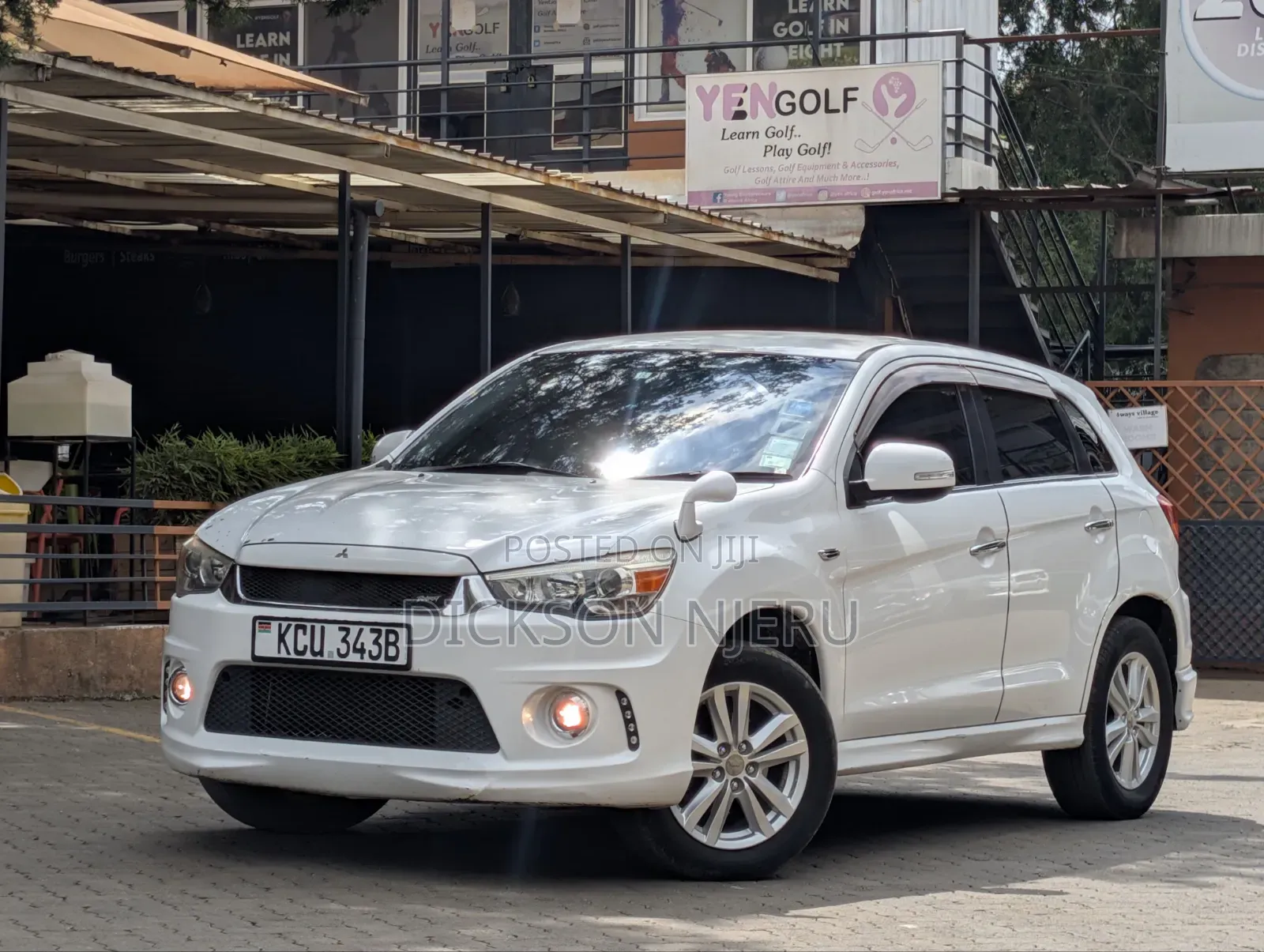 Mitsubishi RVR 2010 White