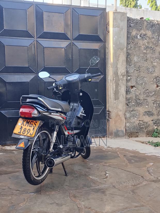 Motorcycle 2025 Black