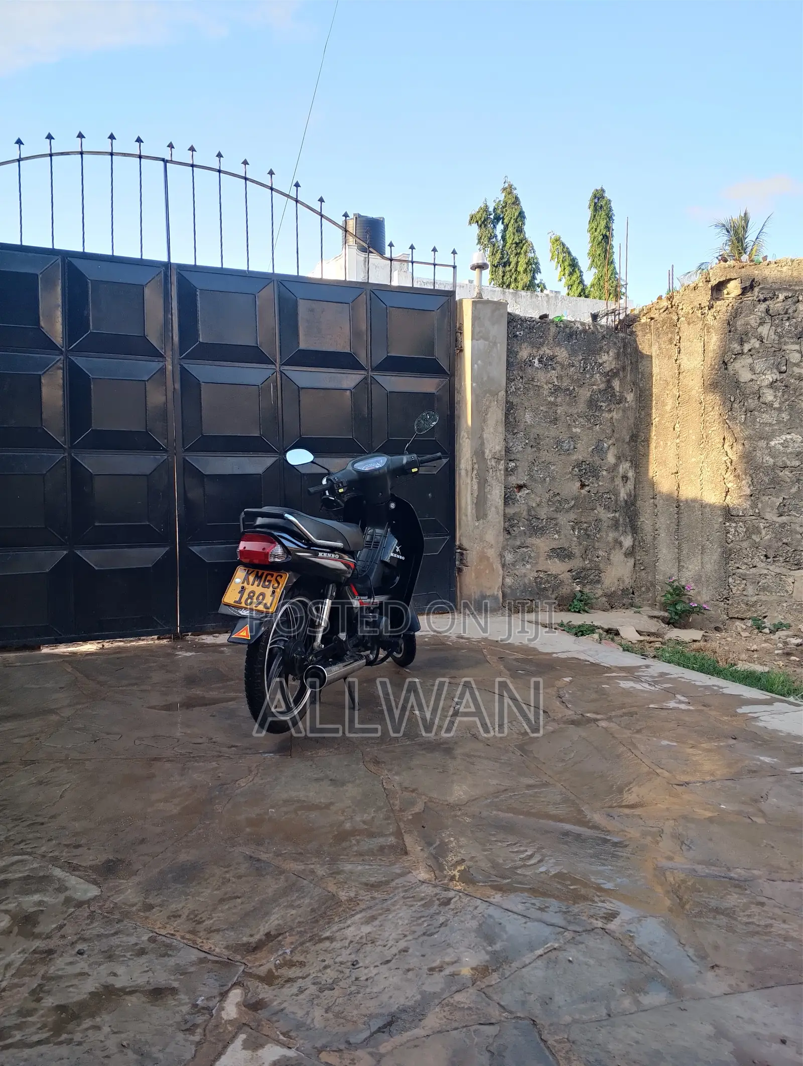 Motorcycle 2025 Black