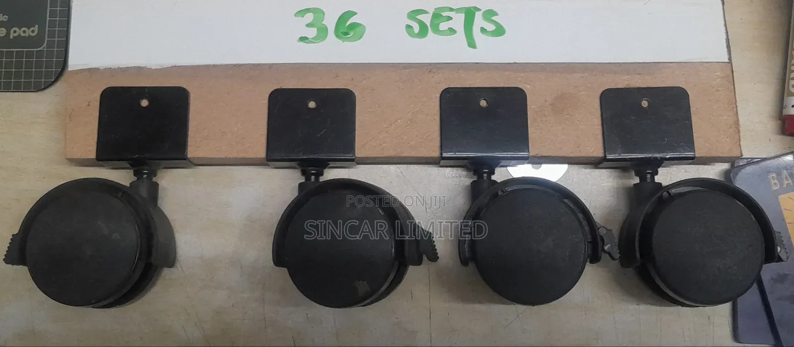 U Type Castors