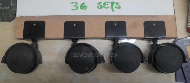 U Type Castors - thumbnail 3