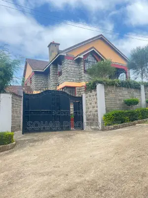 5bdrm Maisonette in Nkoroi for sale