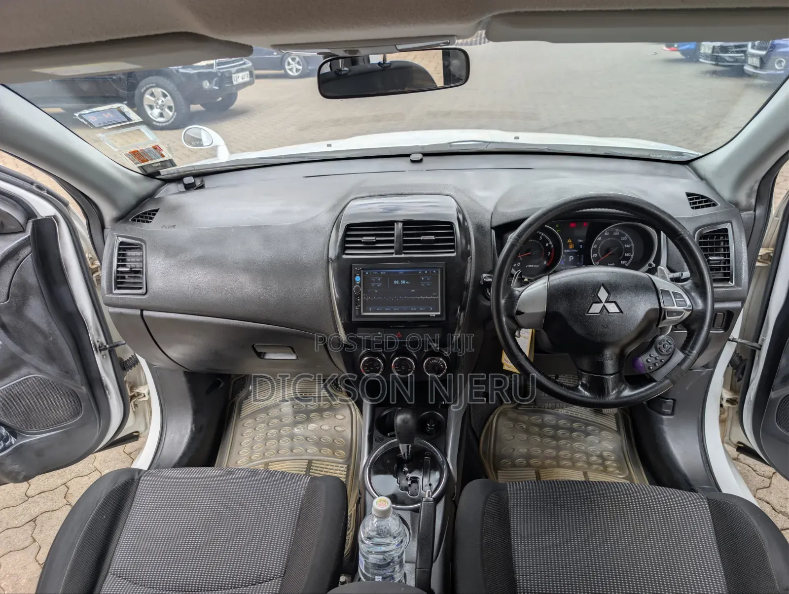 Mitsubishi RVR 2010 White