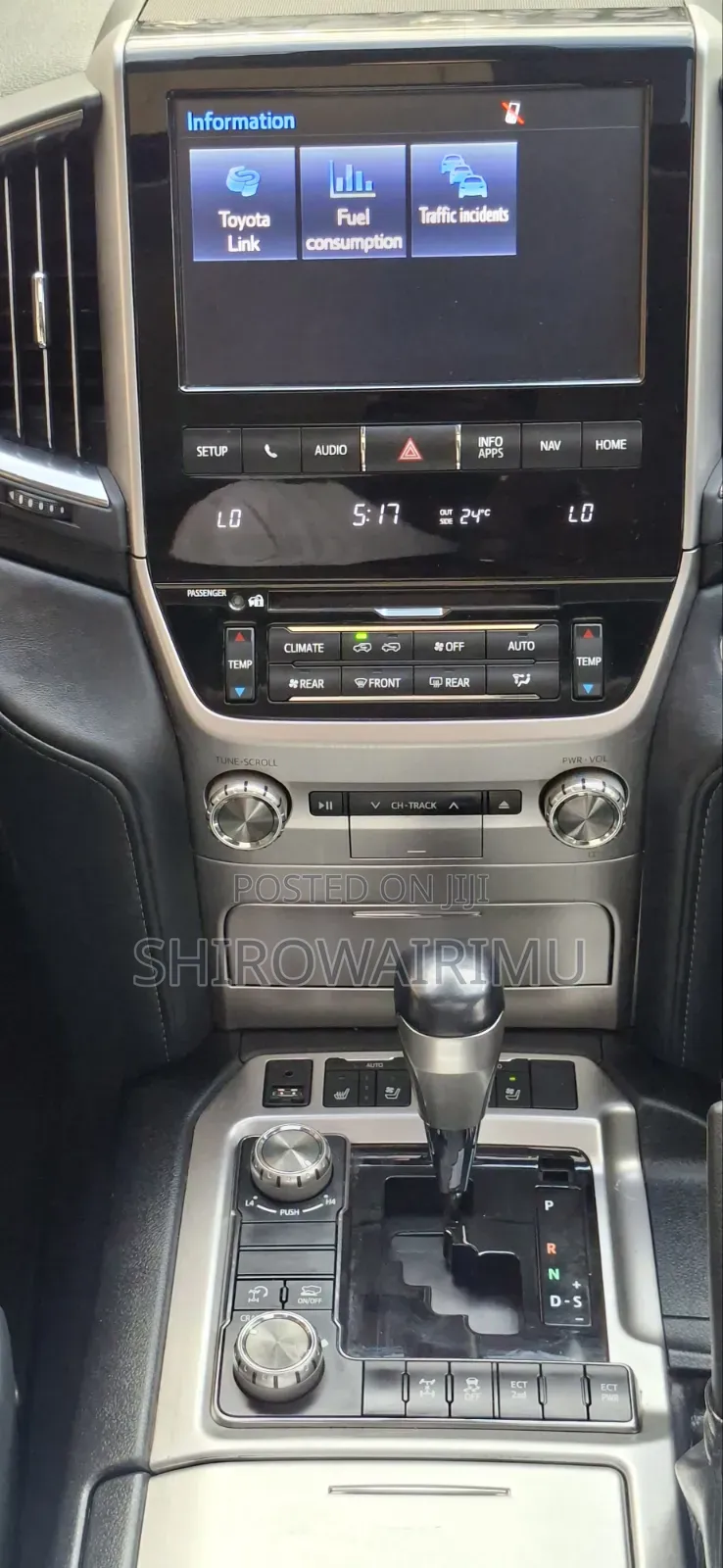 Toyota Land Cruiser 2019 Silver