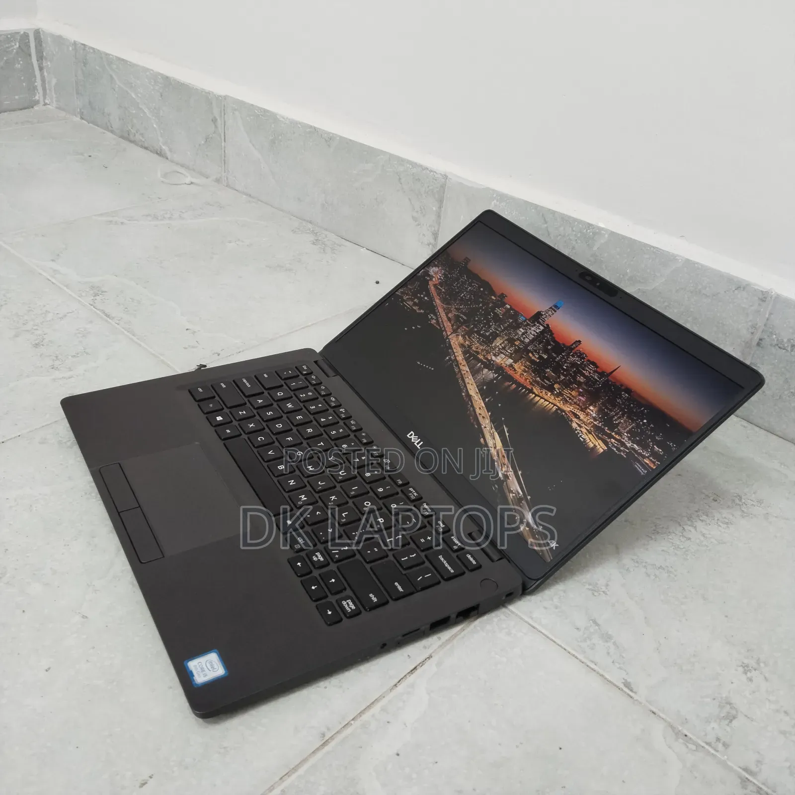 Laptop Dell Latitude 5300 8GB Intel Core i5 SSD 256GB