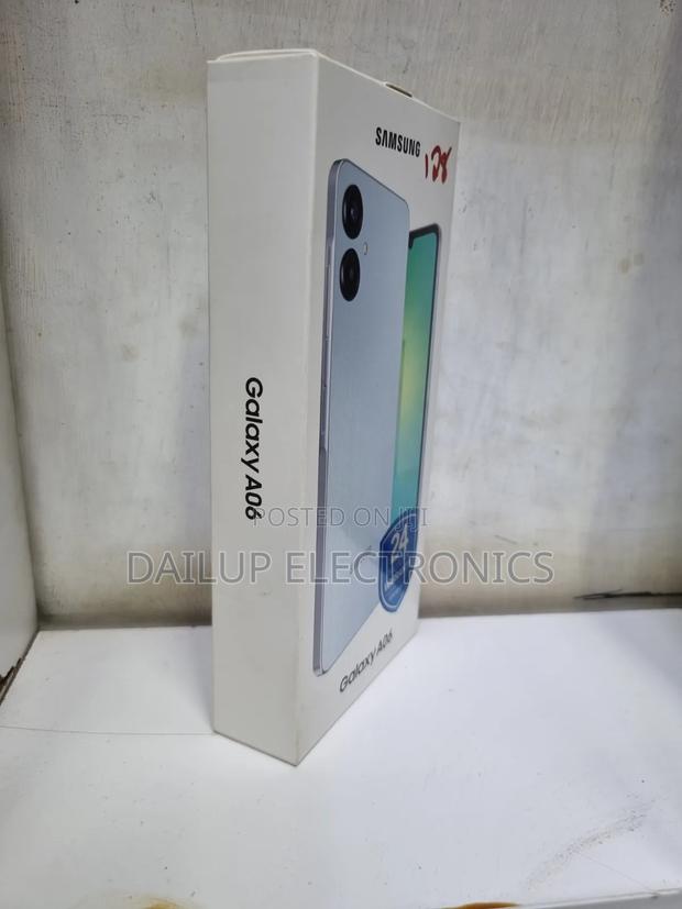 New Samsung Galaxy A06 128 GB Silver - thumbnail 2