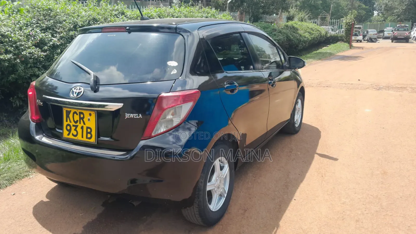 Toyota Vitz 2012 Black
