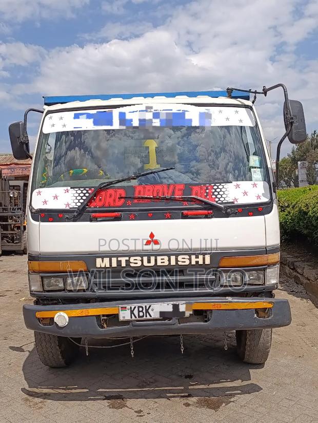Mitsubishi Fuso Tipper