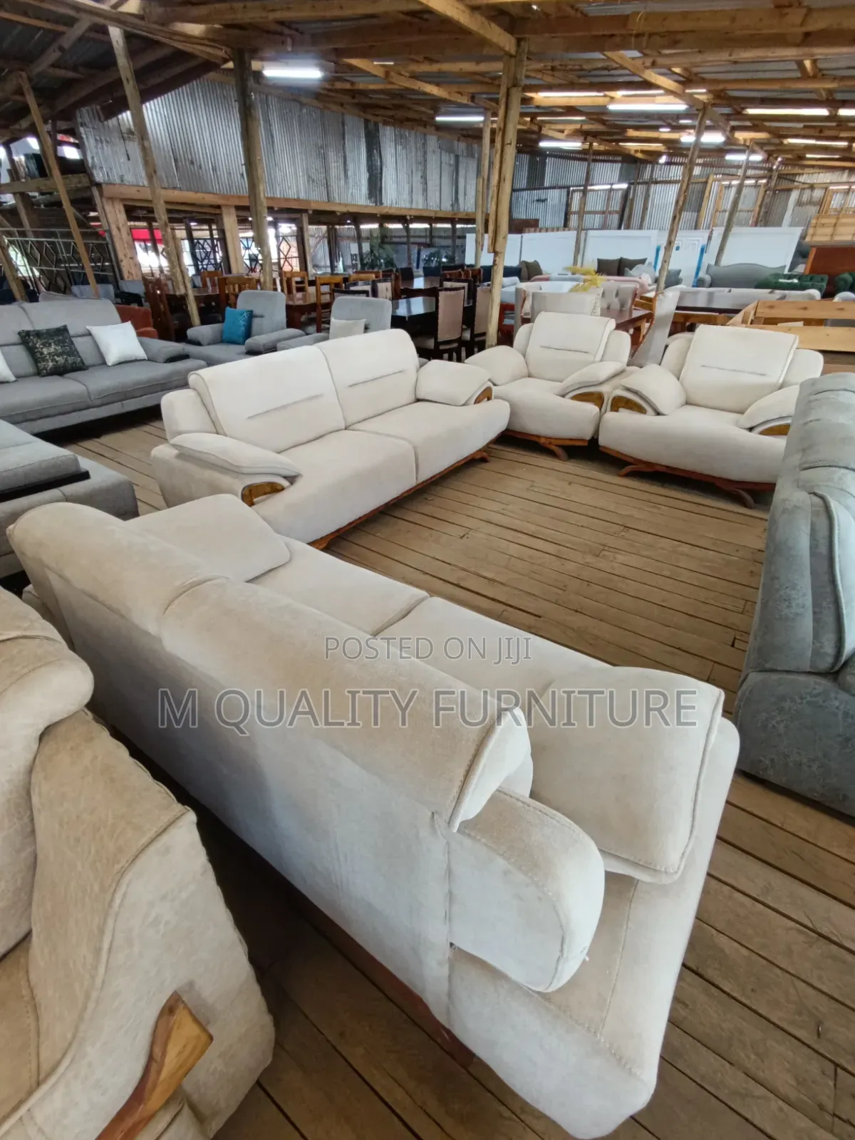 Elegant Lounge Sofa