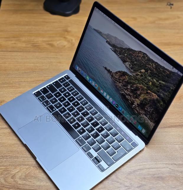 Laptop Apple MacBook Pro 32GB Intel Core i7 SSD 1T - thumbnail 2