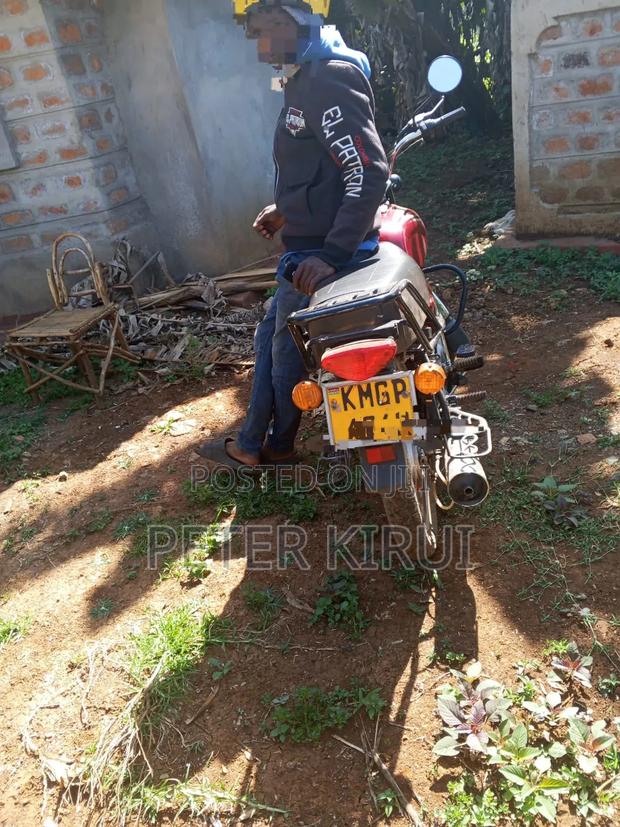 Bajaj Boxer 100 2022 Red - thumbnail 3