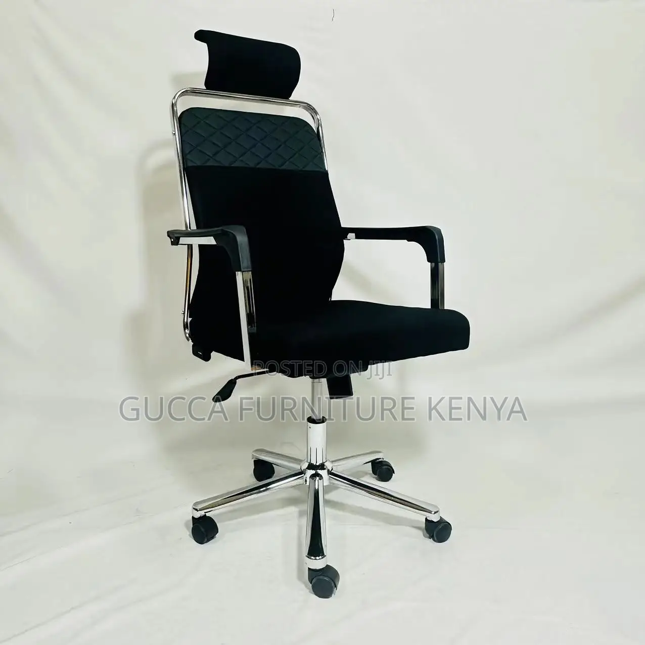 Swivel Mesh Ergonomic Seat.