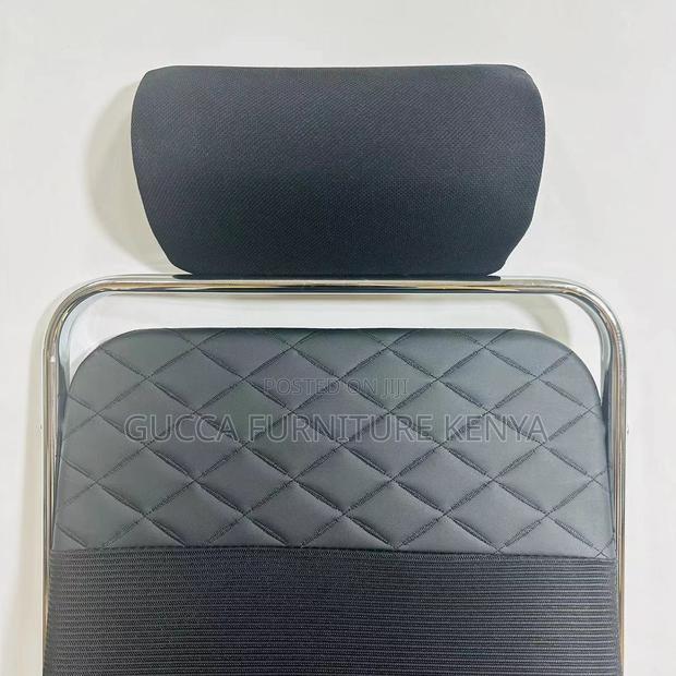 Swivel Mesh Ergonomic Seat. - thumbnail 9