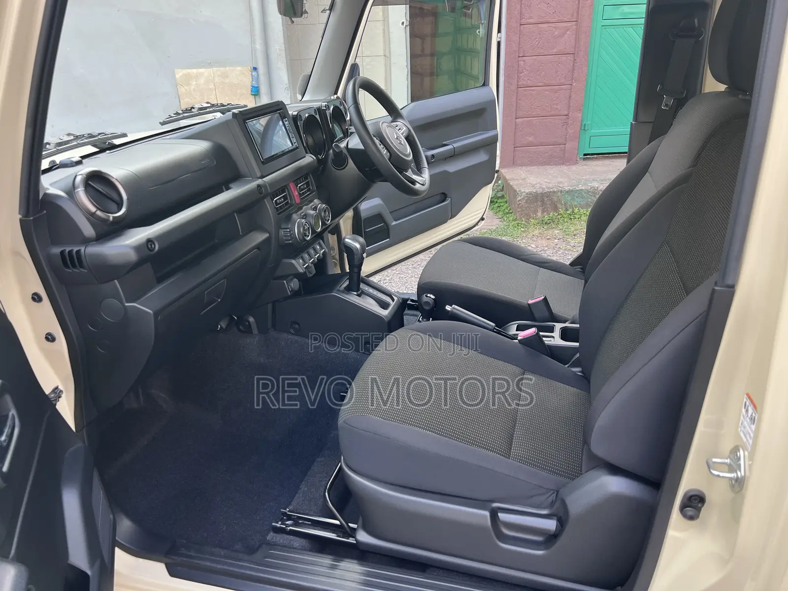 Suzuki Jimny 2019 Beige