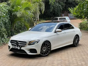 Mercedes Benz C Class Llumar Ceramic Tint.
