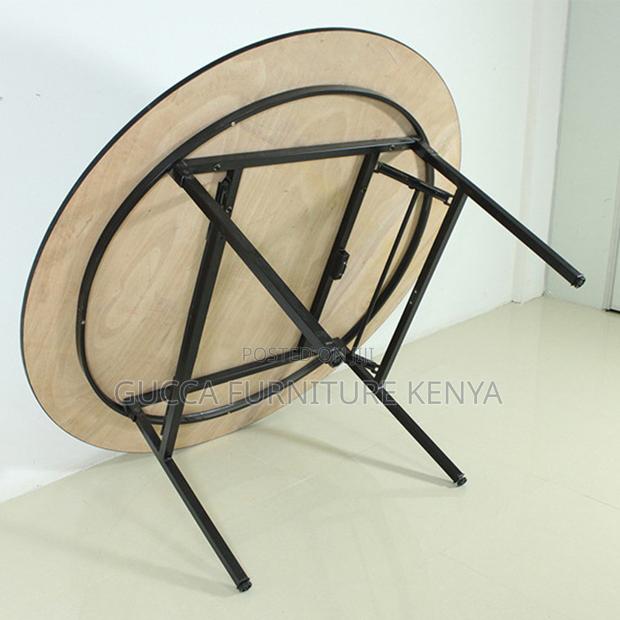 Round White Restaurant Table. - thumbnail 6