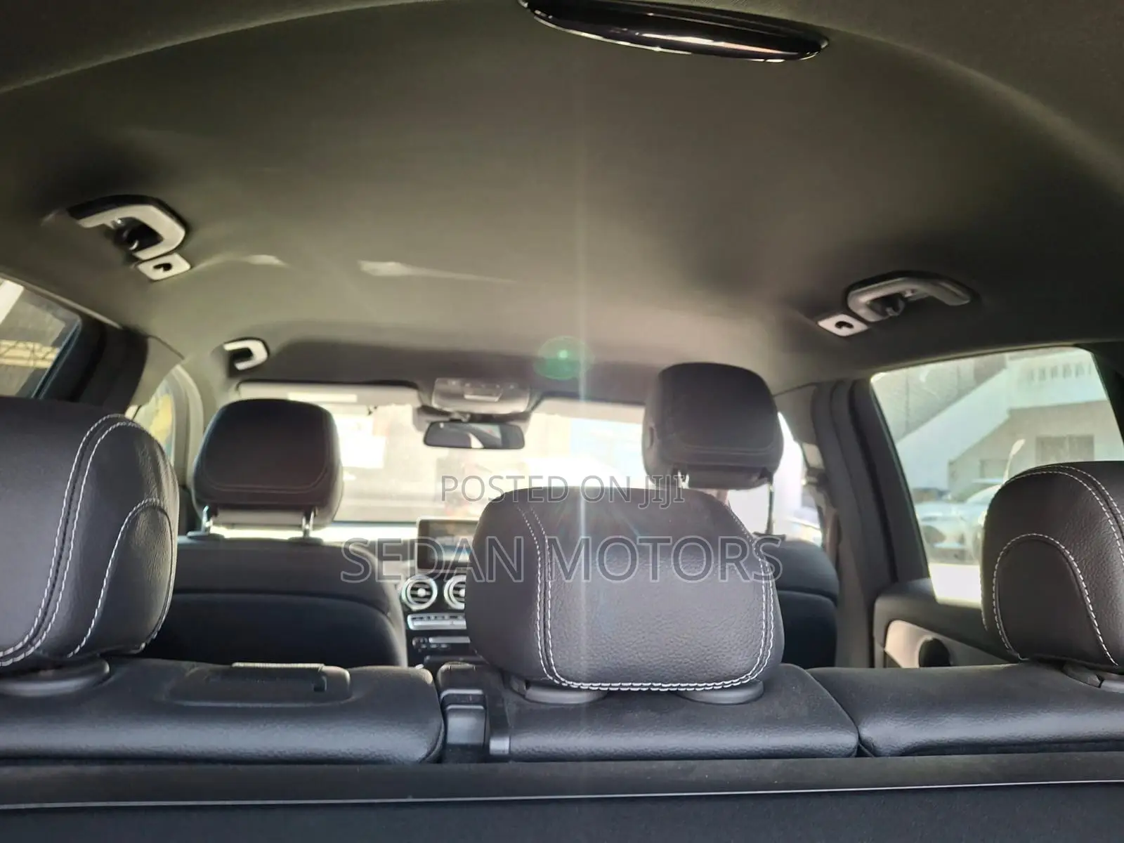 Mercedes-Benz GLC-Class 2019 Off white